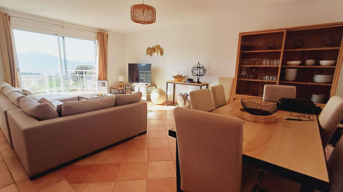 Maison à GROSSETO-PRUGNA