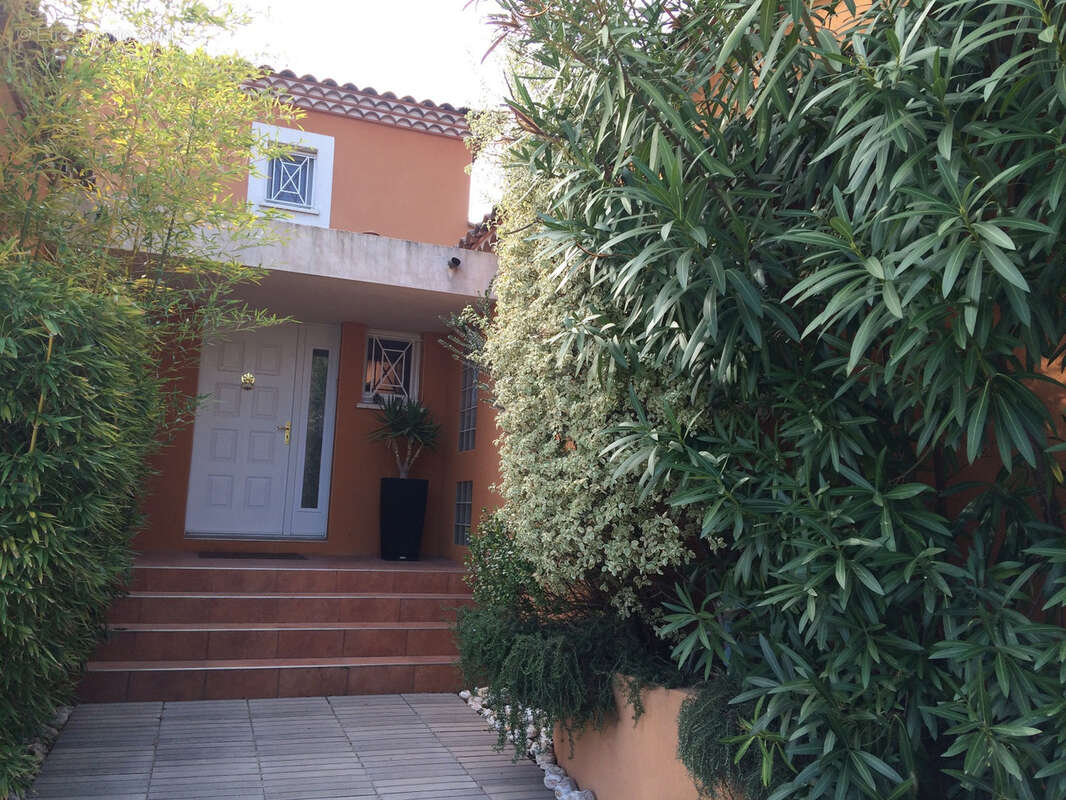 Maison à MEZE