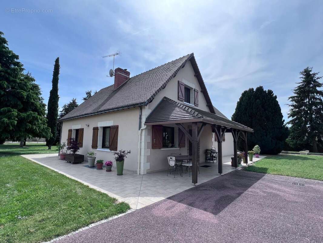 Photo 2 - Maison à LES ORMES