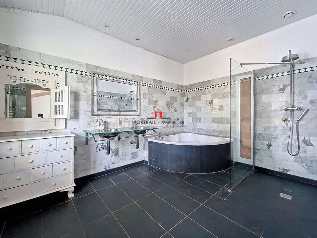 Maison à SAINTE-EULALIE