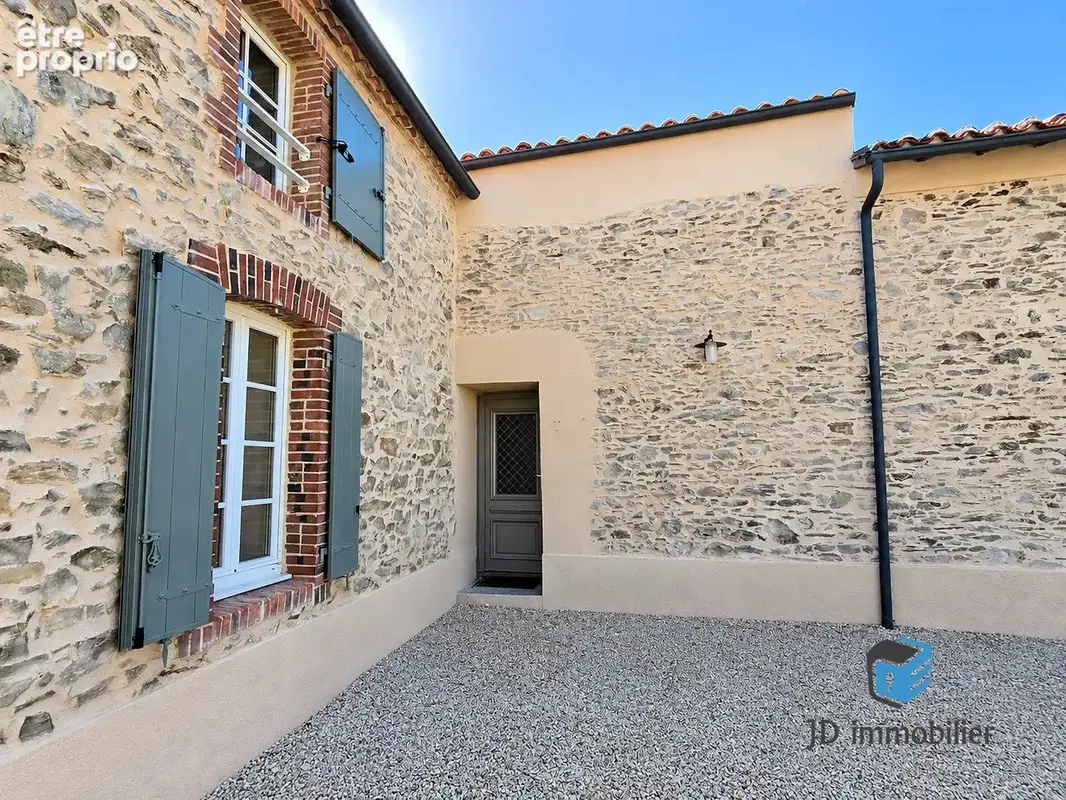 Maison à LES BROUZILS