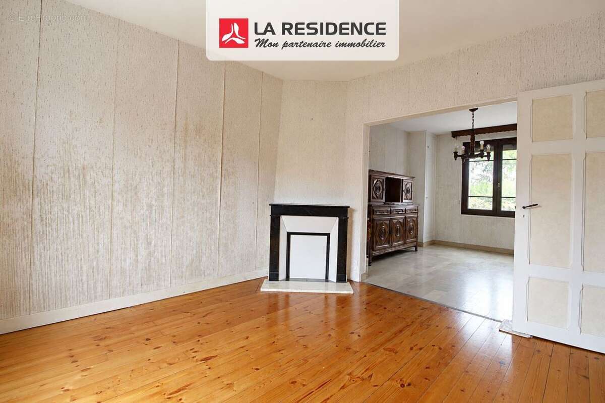 Maison 106 m² à Saint-Etienne-Du-Rouvray  - photo 3