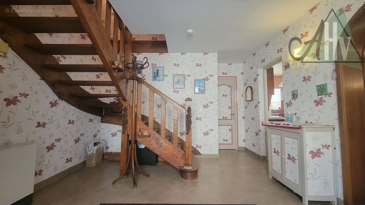 Maison à GUMERY