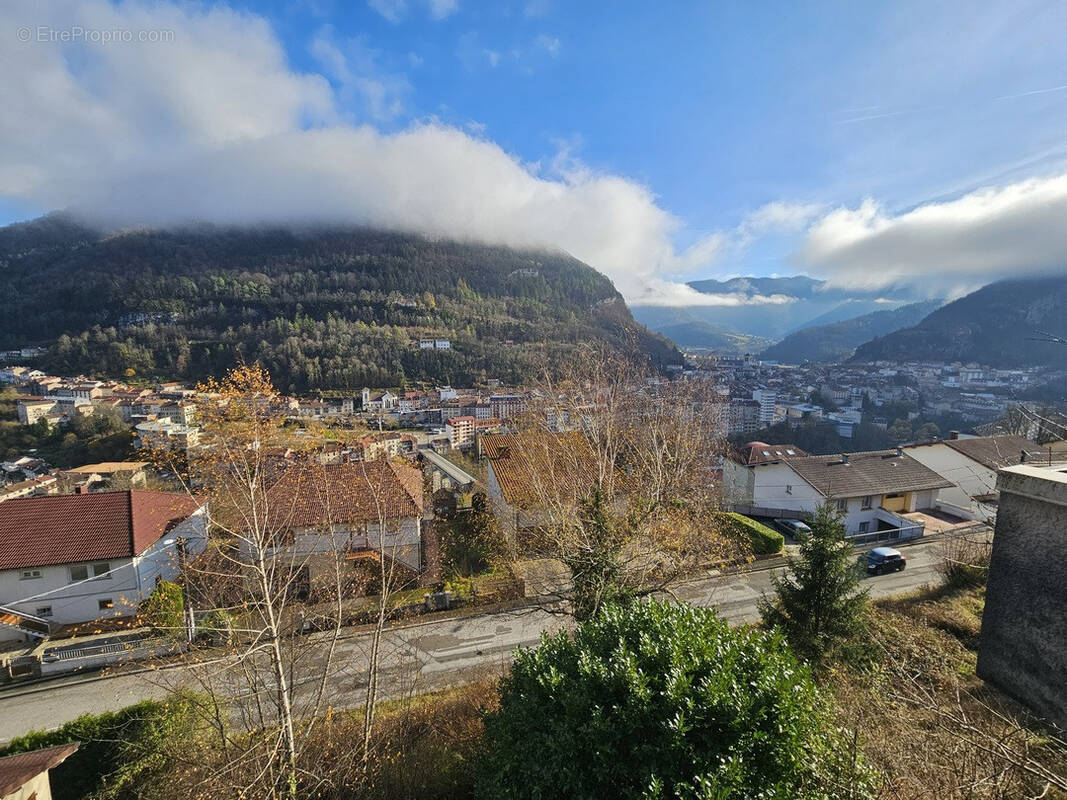 Maison à SAINT-CLAUDE