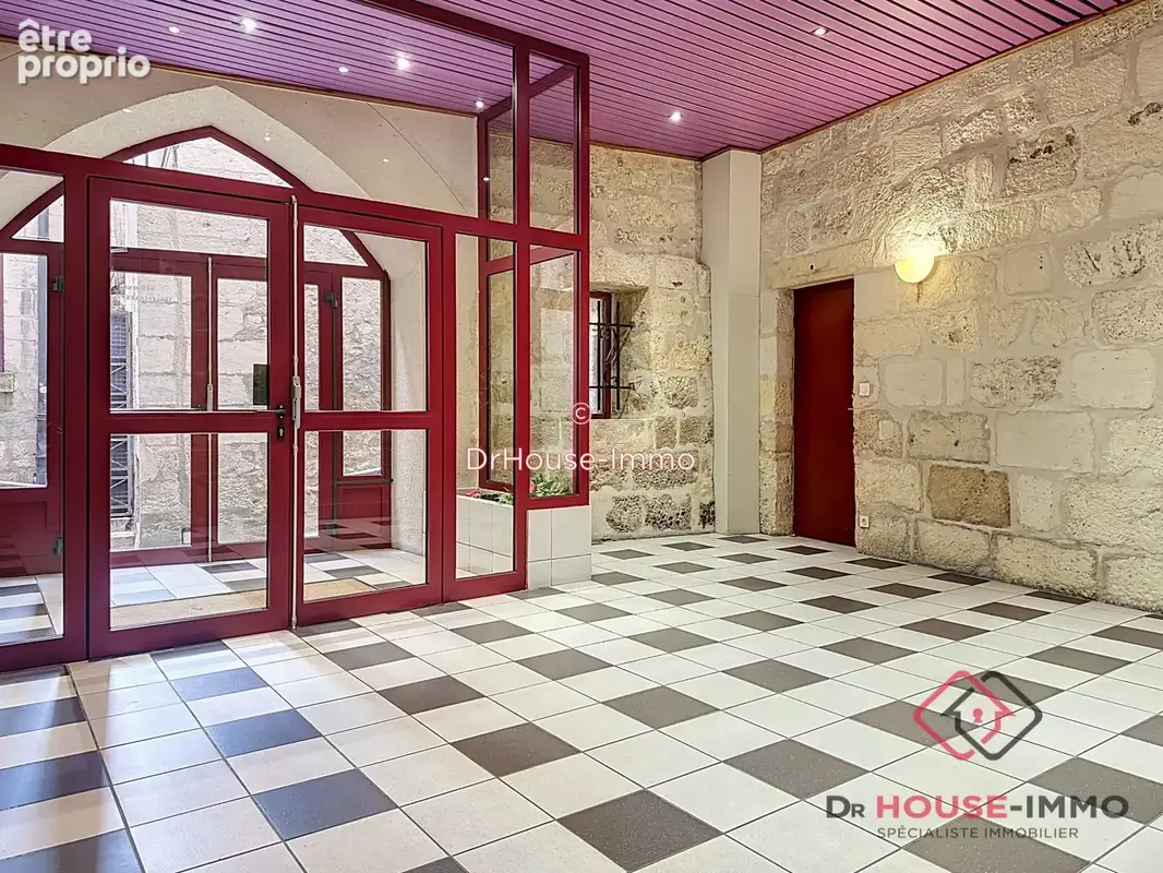 Appartement 3 pièces 86 m² à vendre à Perigueux (24000) - photo 2