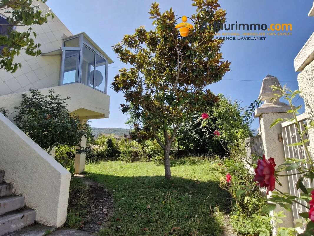 Maison à LAROQUE-D'OLMES