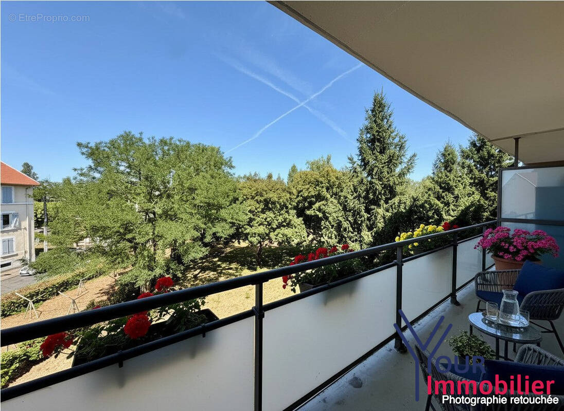 Appartement à GRIGNY
