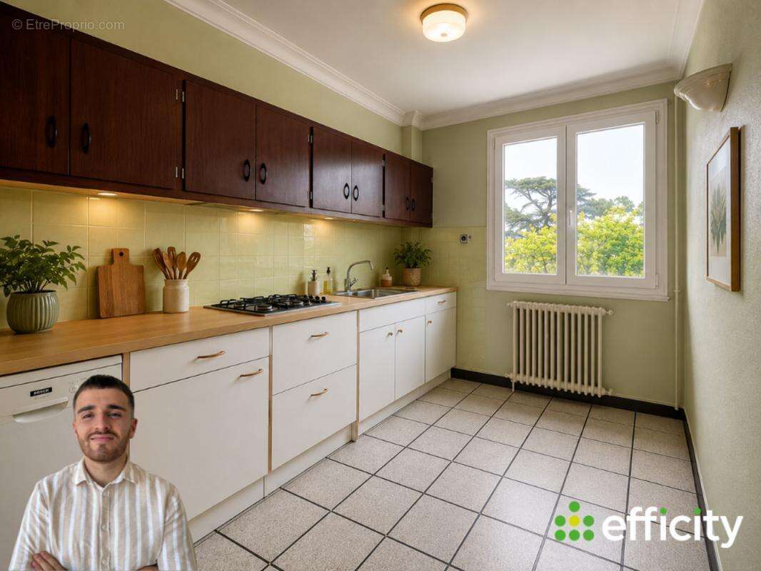 Appartement à SAINT-ETIENNE