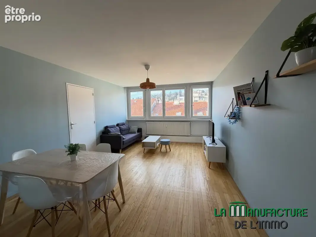 Appartement à SAINT-ETIENNE
