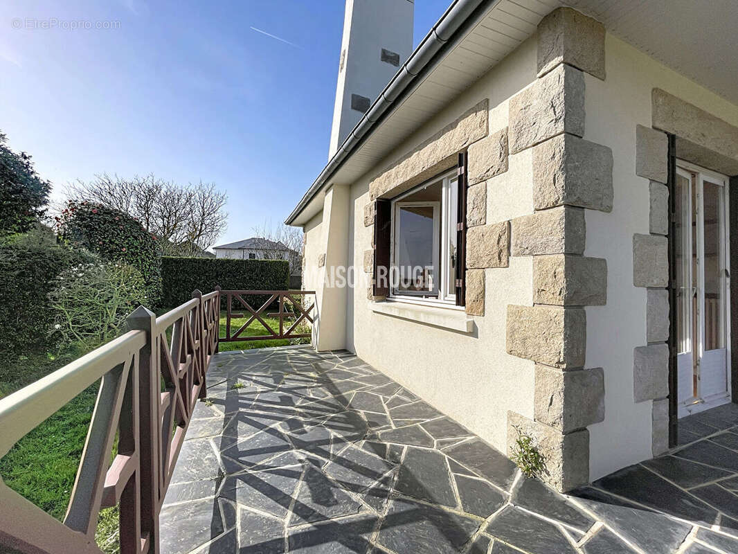 Maison à MINIAC-MORVAN