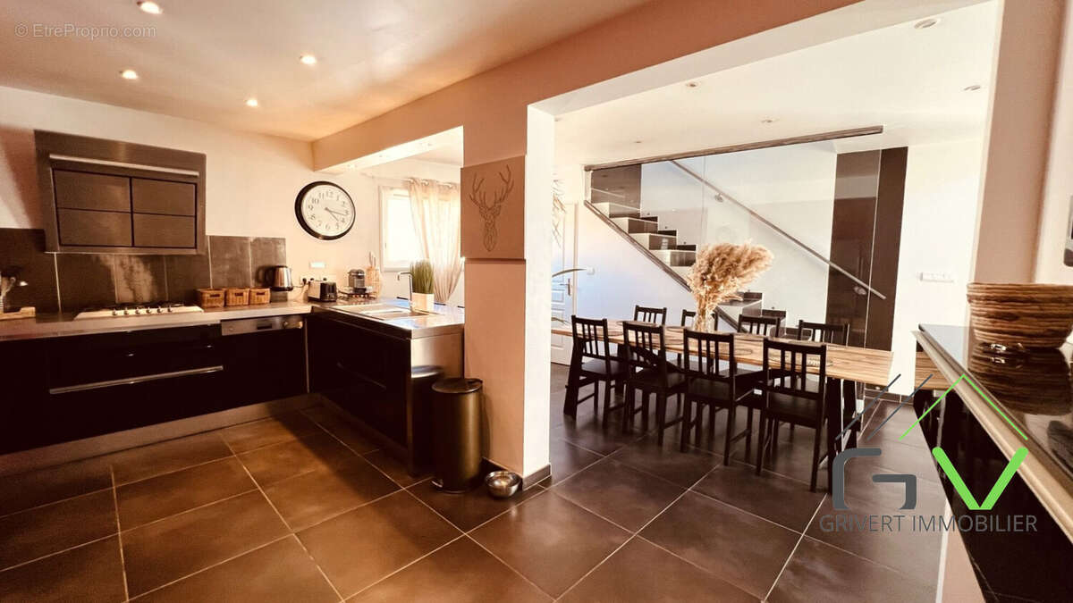 Appartement à NIMES
