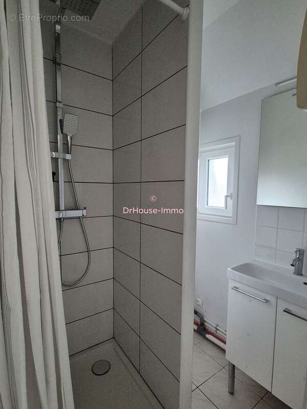 Appartement à HELLEMMES-LILLE