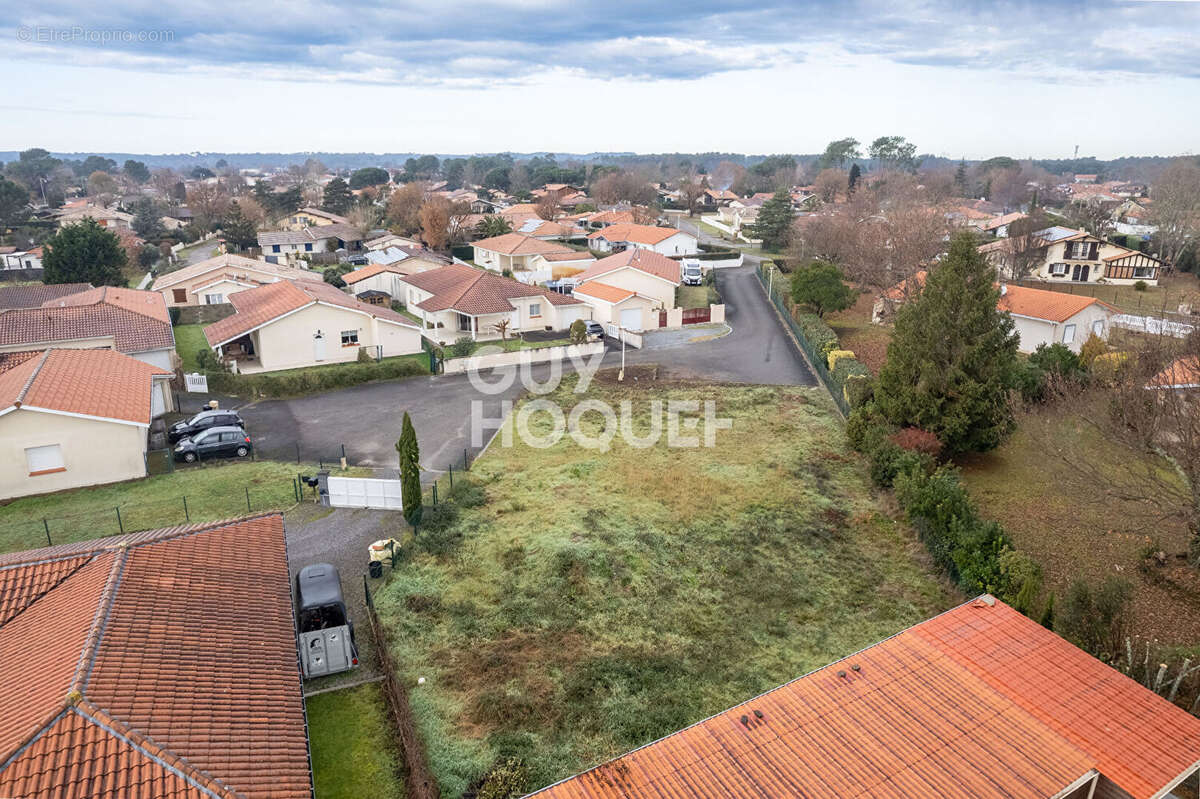 Terrain à BISCARROSSE