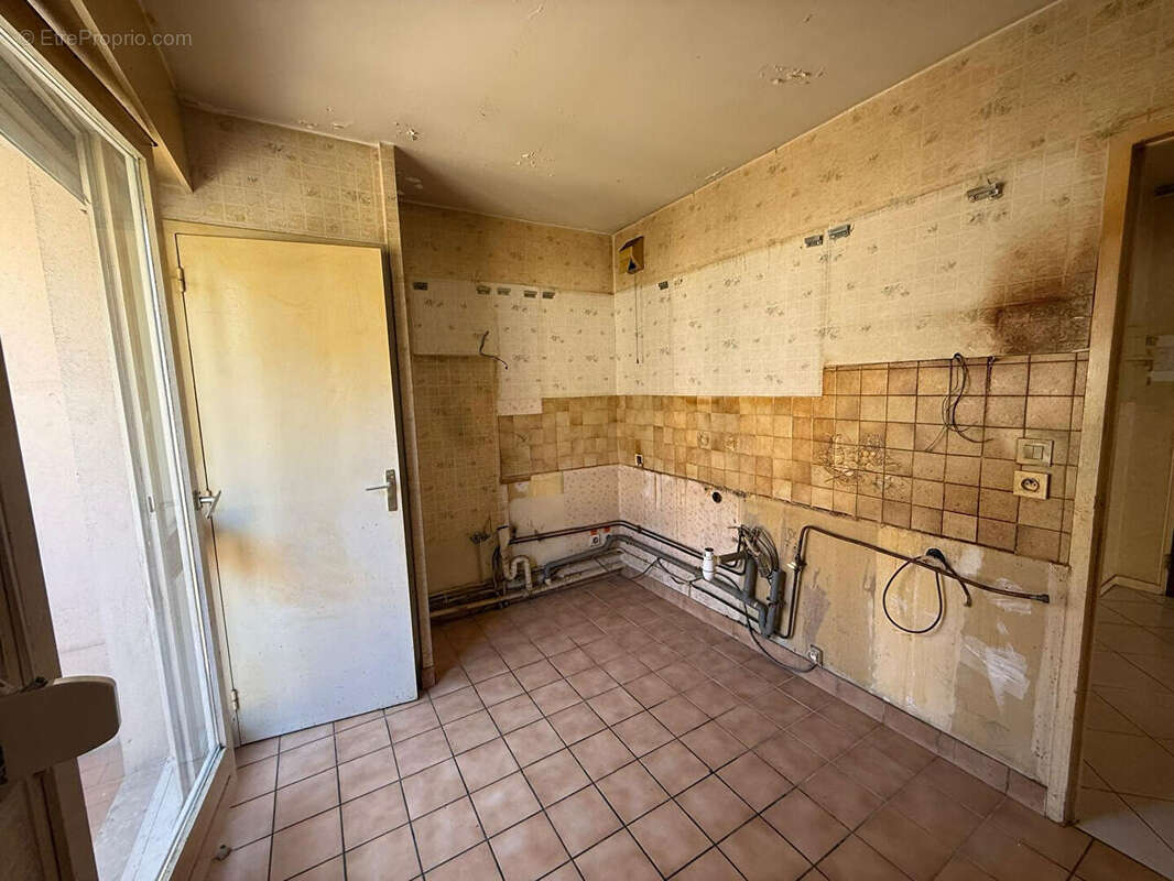 LYON 8ème Appartement 3 pièces 69.51 m2 - photo 8