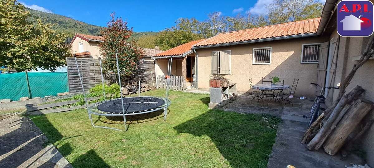 Maison à FOUGAX-ET-BARRINEUF