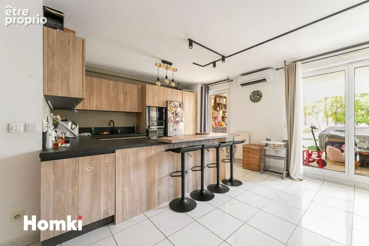Magnifique t4 de 90 m² avec vaste terrasse plein sud – proximité parc du 26e centenaire marseille 10e (limite 8e) – 22 rue jean- - photo 4