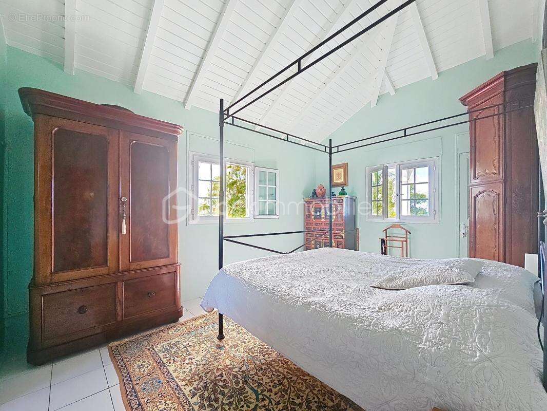 Villa de caractère 4 chambres Saint Francois - photo 15