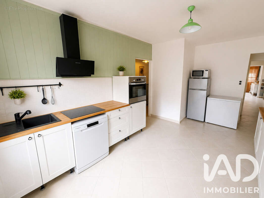 Maison 118 m² à Varennes-En-Argonne  - photo 7