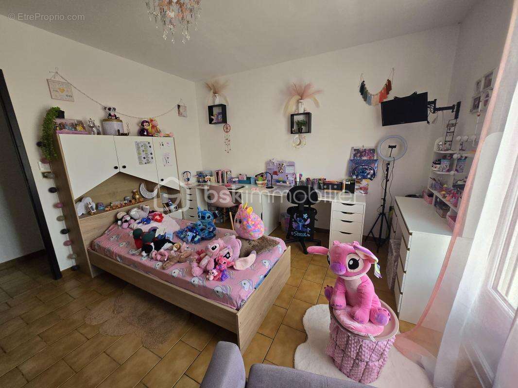 Maison à CERCY-LA-TOUR