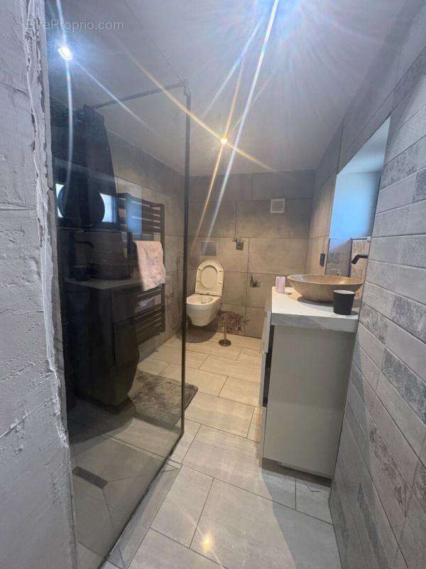 Appartement à MONTREVAULT