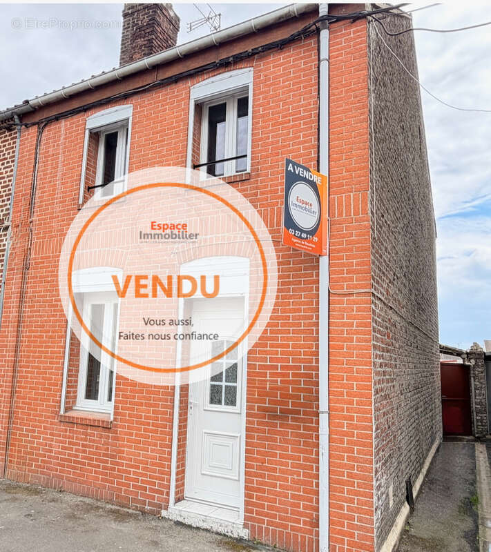 Maison à ROEULX