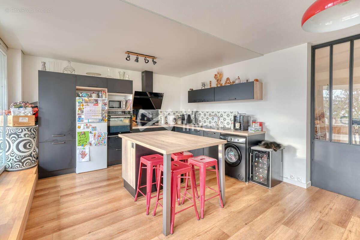 Appartement à LYON-9E