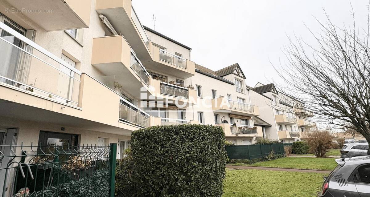 Appartement à PONTAULT-COMBAULT