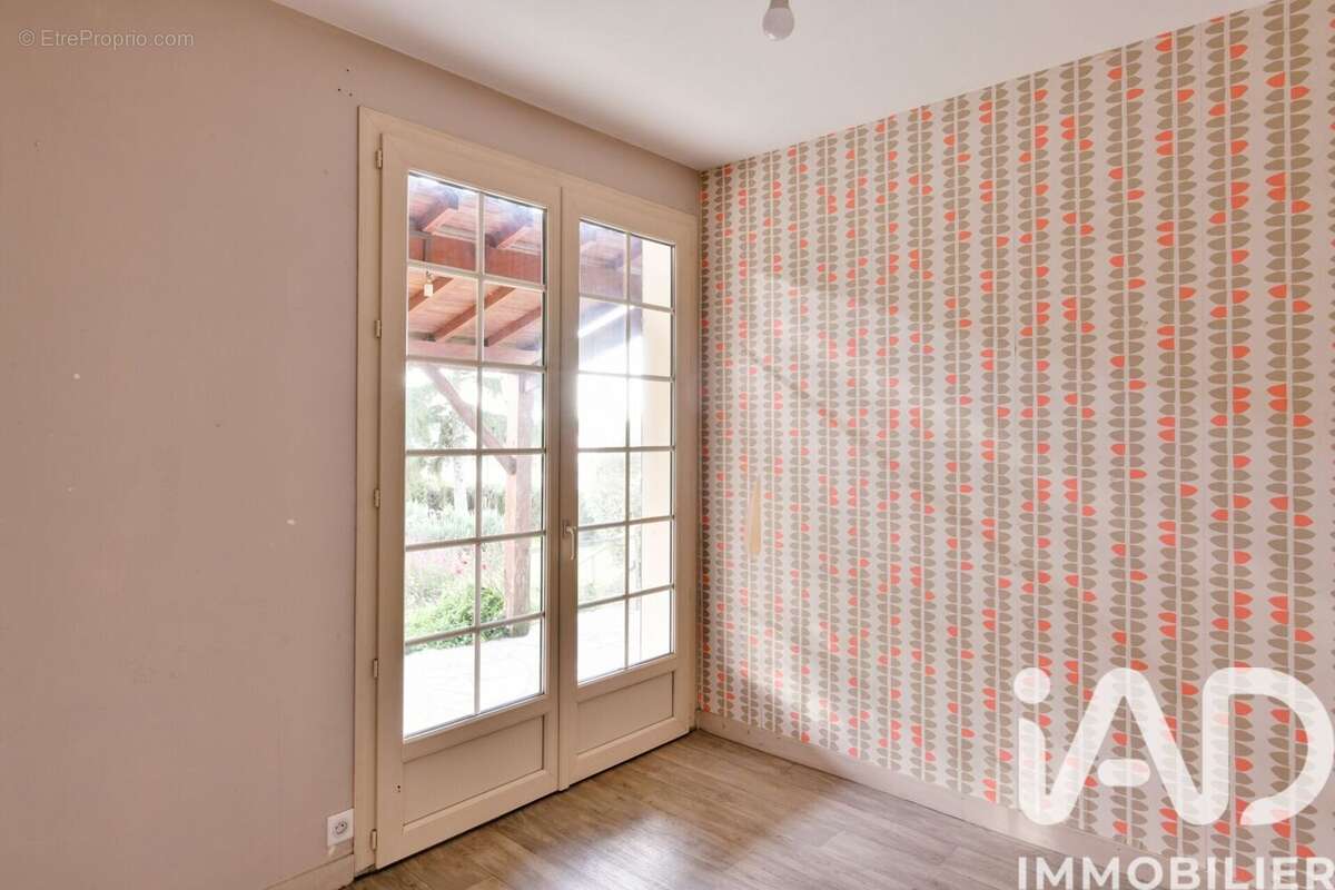 Photo 8 - Maison à VOUILLE