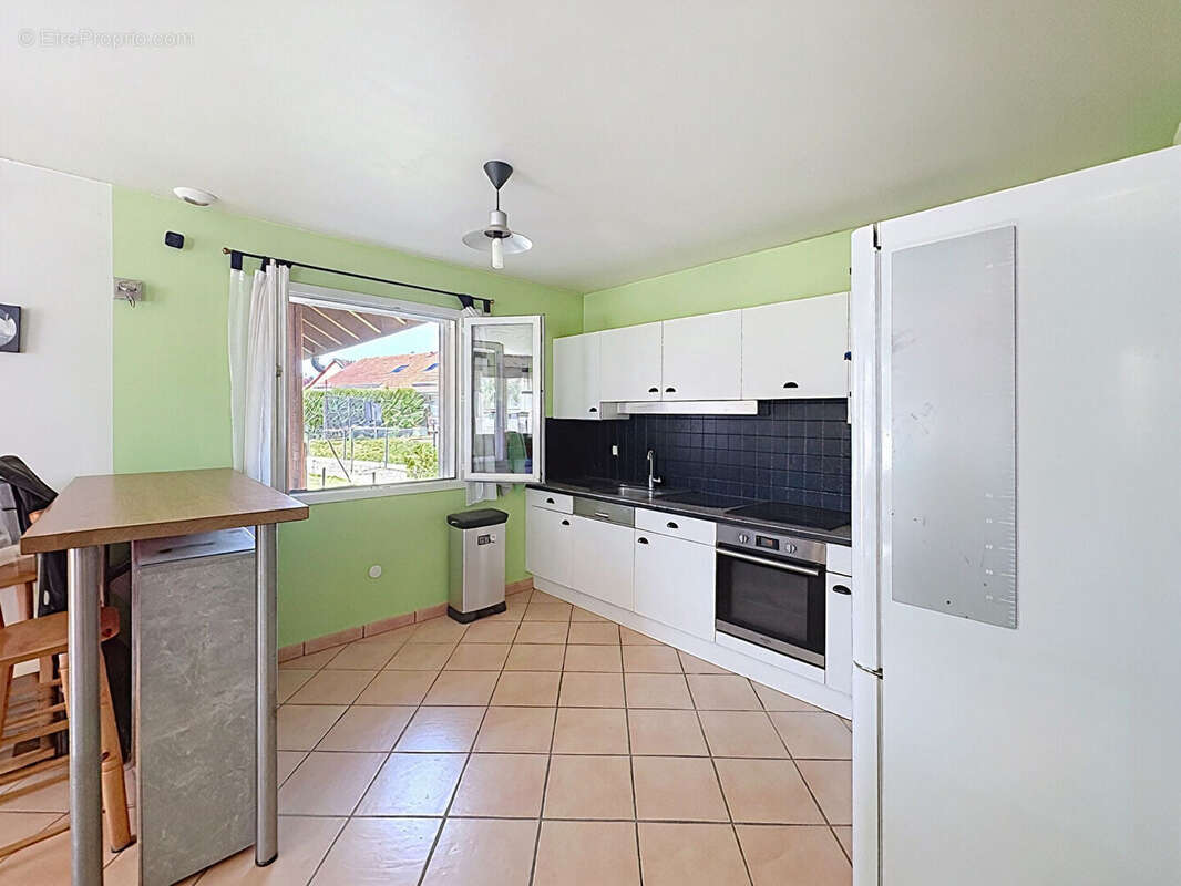 Maison à SCIENTRIER