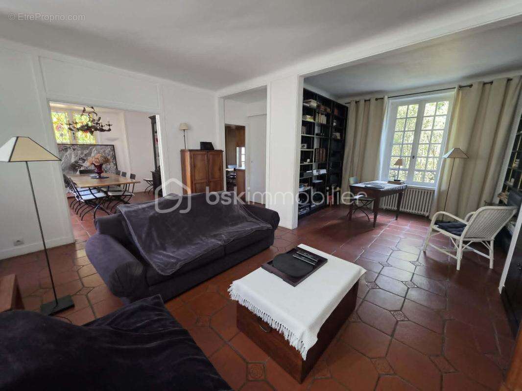 Maison à CHELLES