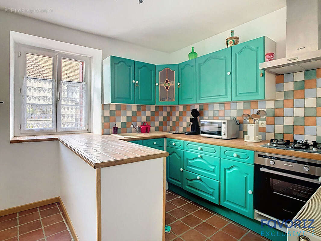 Maison à FONTAINE-FRANCAISE