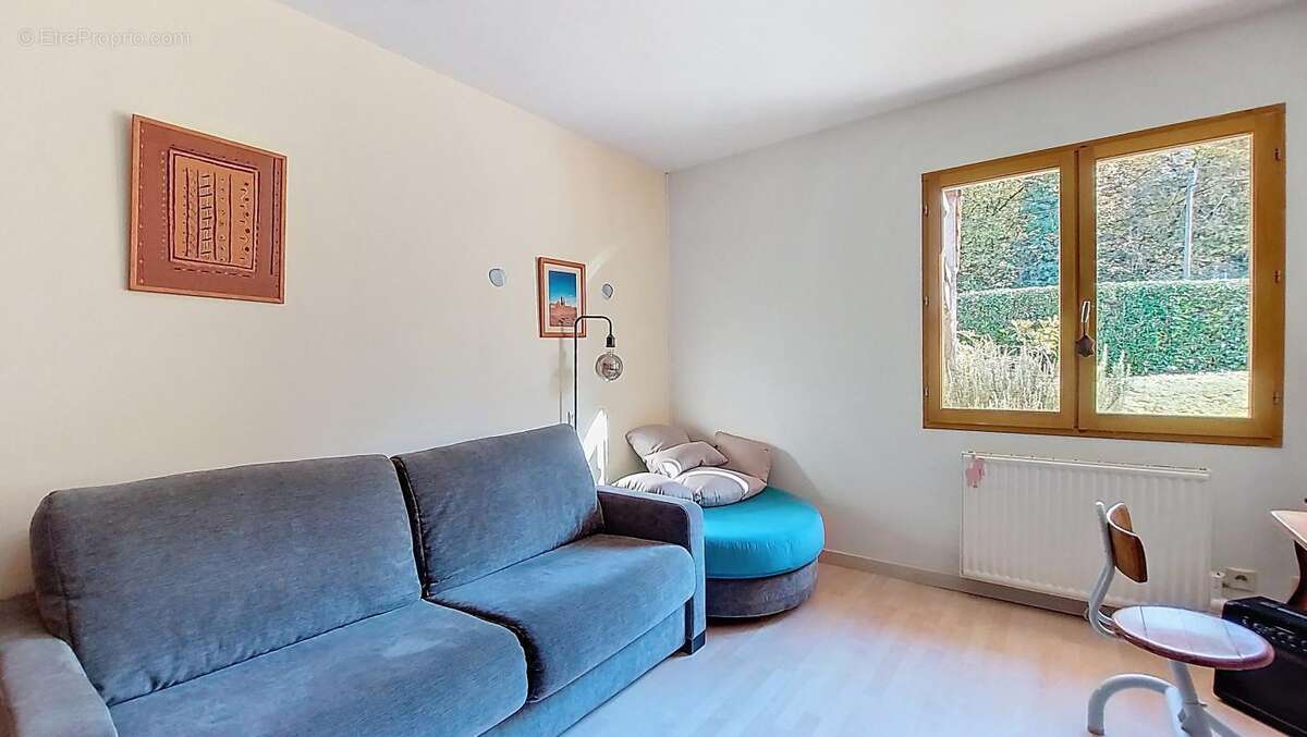 Maison - Plain pied - 3 Chambres - Garage - Jardin entièrement plat - Au calme - Proche centre village - photo 19