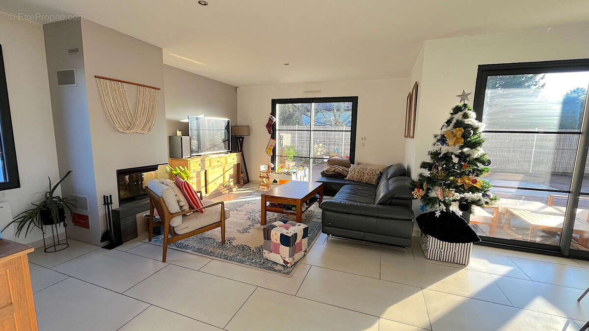 Maison à LE TAILLAN-MEDOC