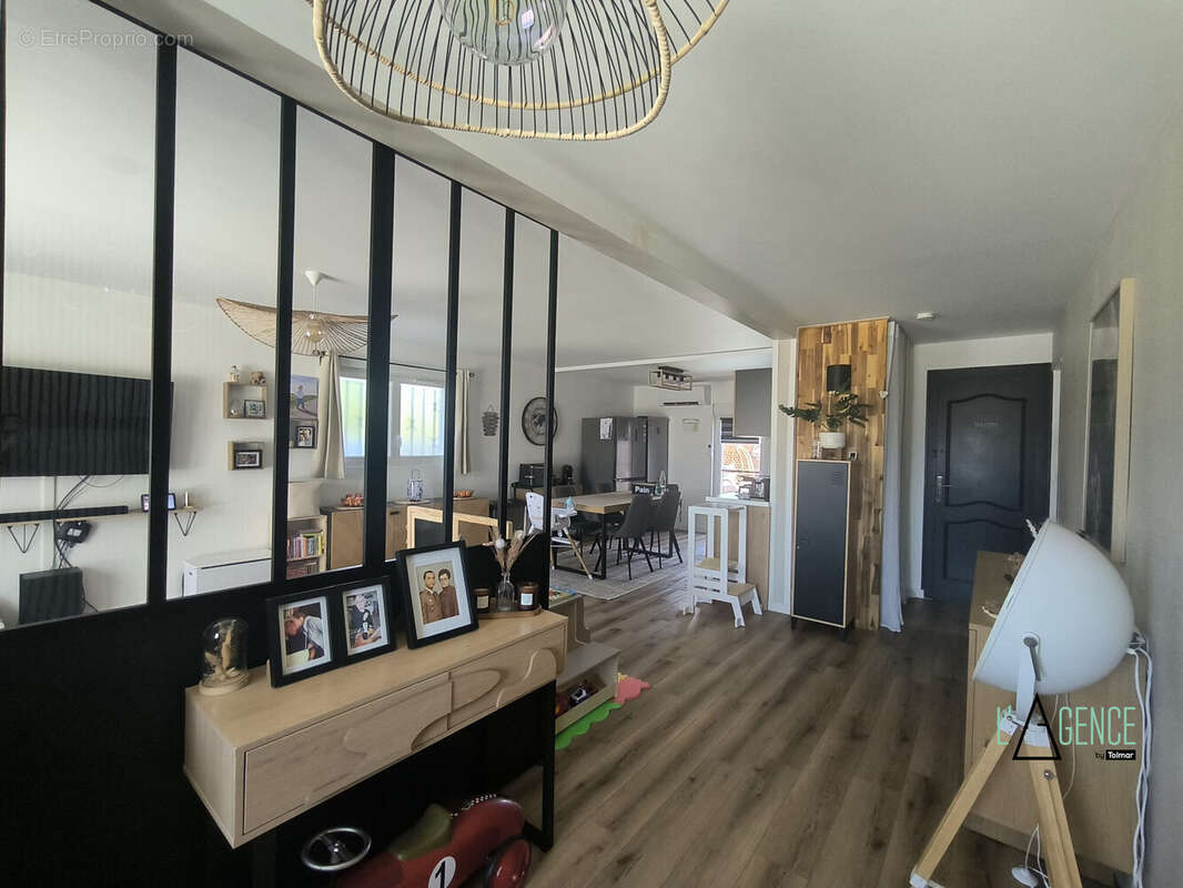 Appartement à AMBARES-ET-LAGRAVE