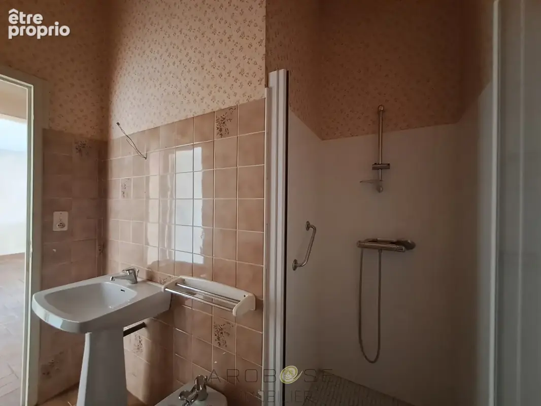 Maison de plain-pied avec jardin - photo 11