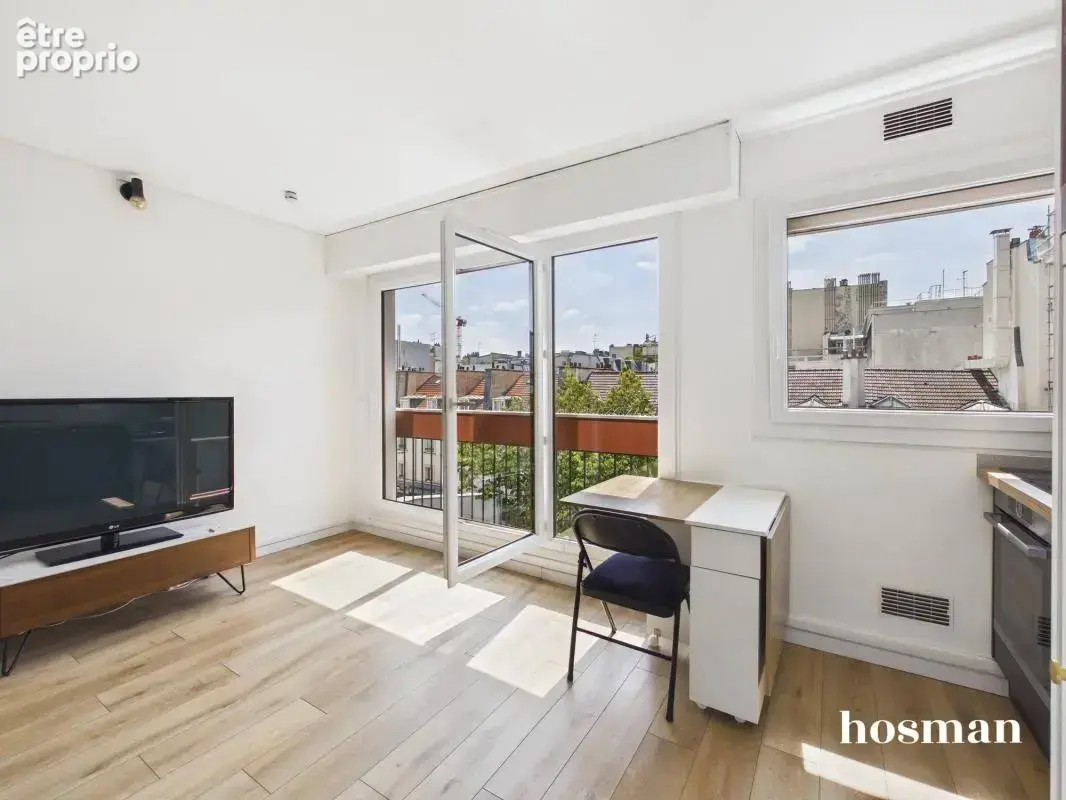 Coup de coeur - Studio de 29 m2 - Lumineux avec une vue dégagée - Rue Saint-Maur - Paris - photo 2