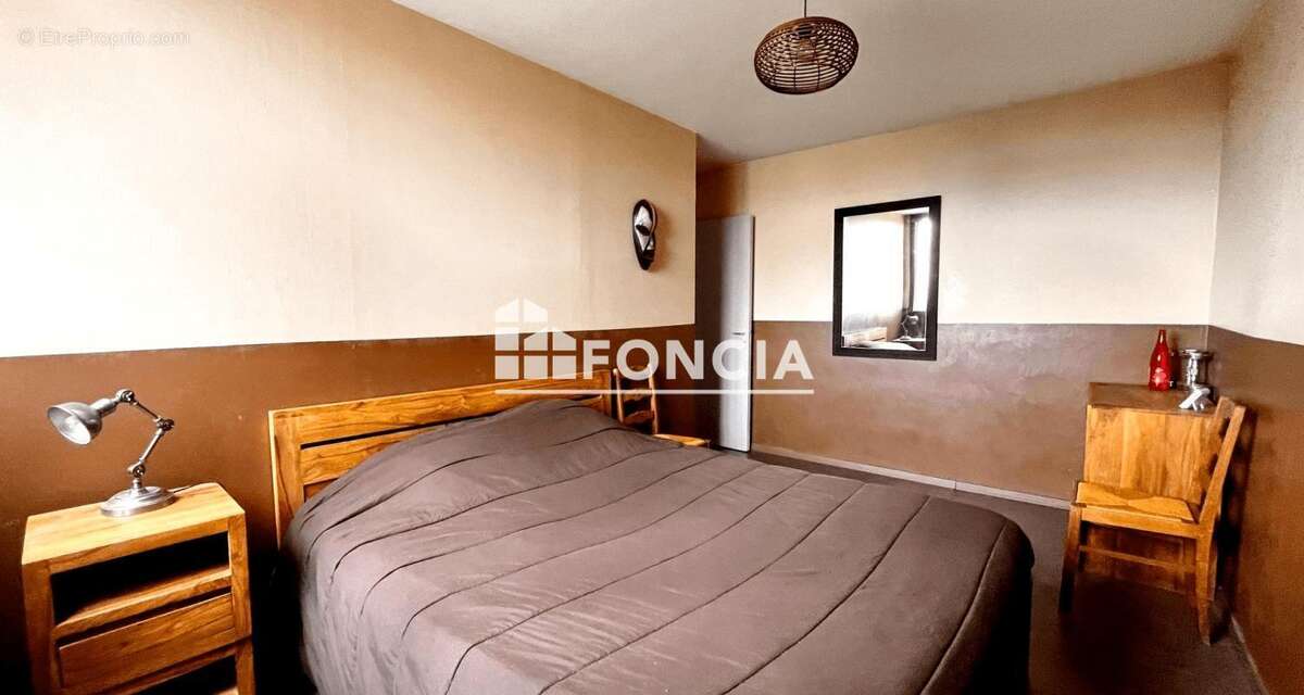 Appartement à VAULX-EN-VELIN