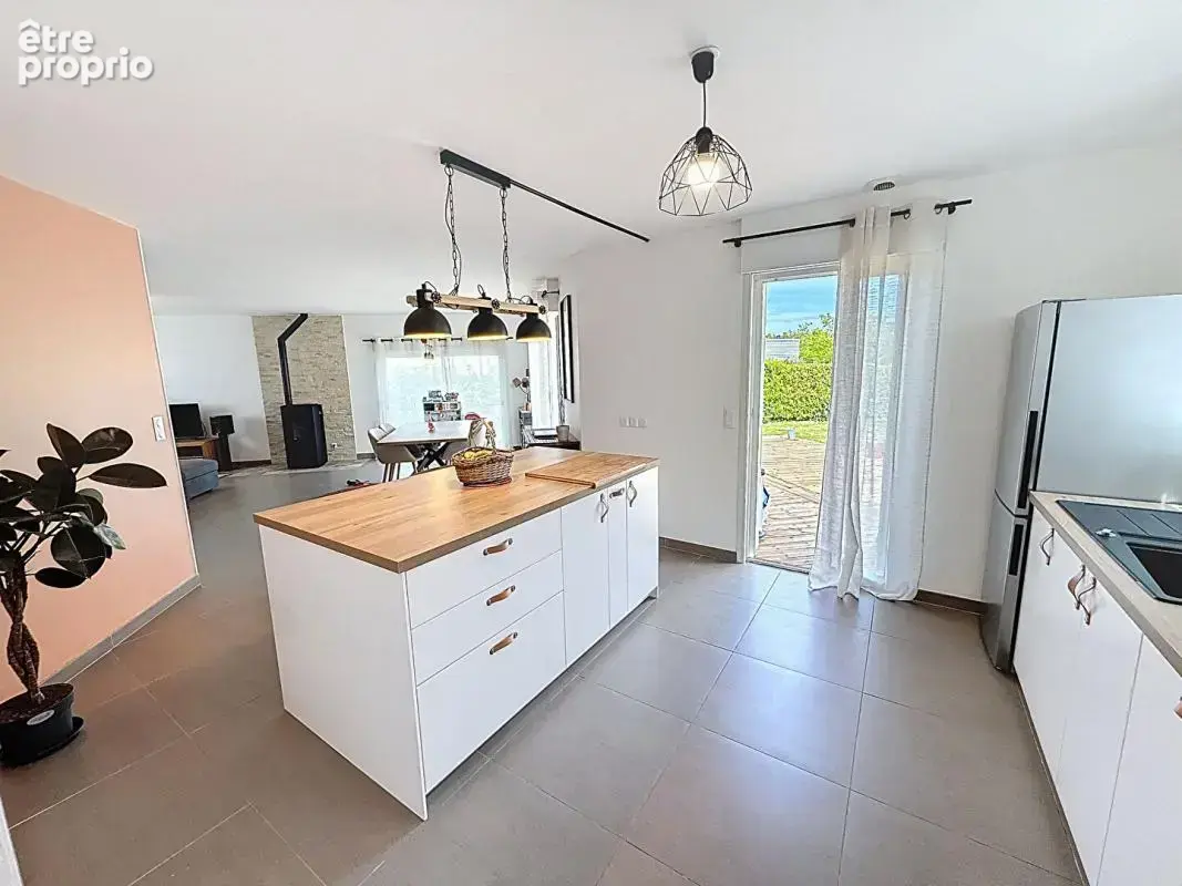Maison de 175 m² avec T2 indépendant · Terrain 1 100 m² · Elven · 15 min de Vannes - photo 5