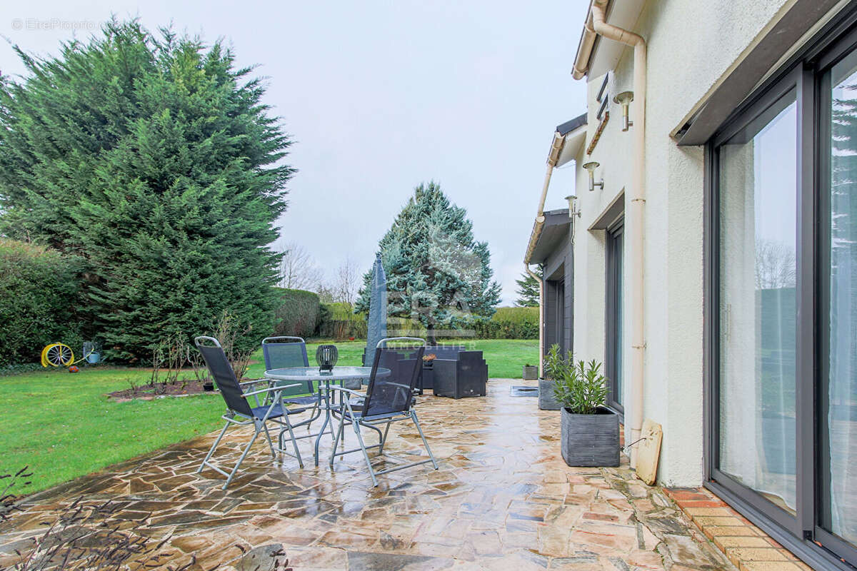 Maison à LES ALLUETS-LE-ROI