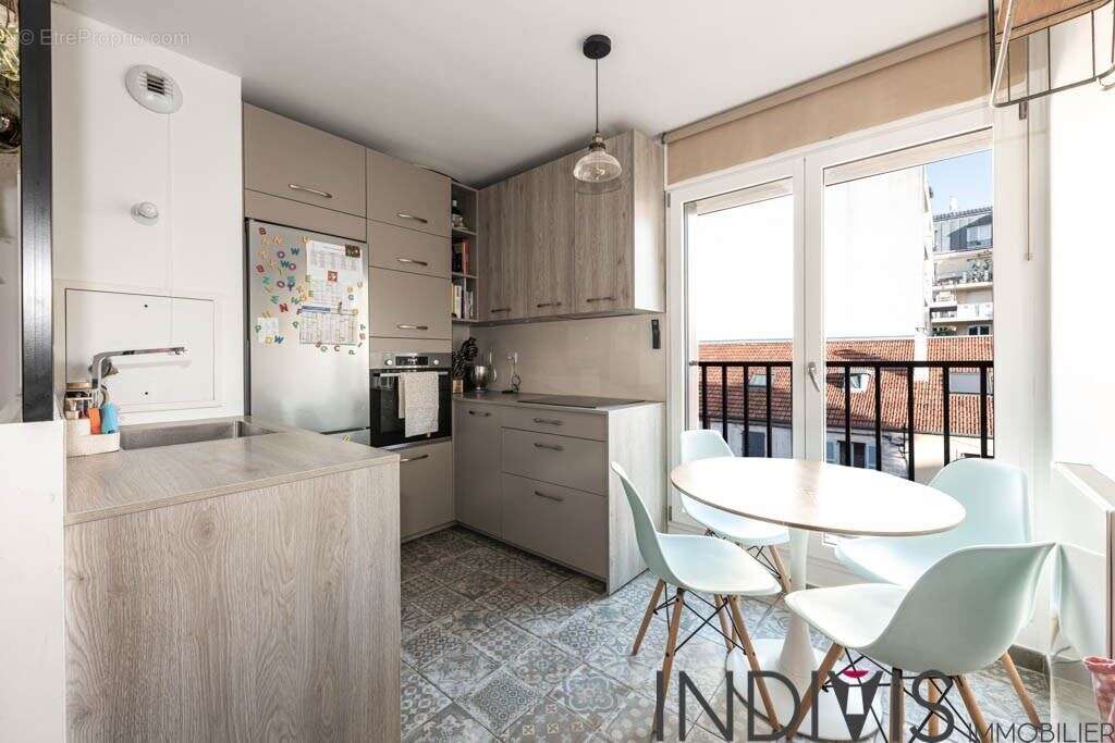 Appartement à PUTEAUX