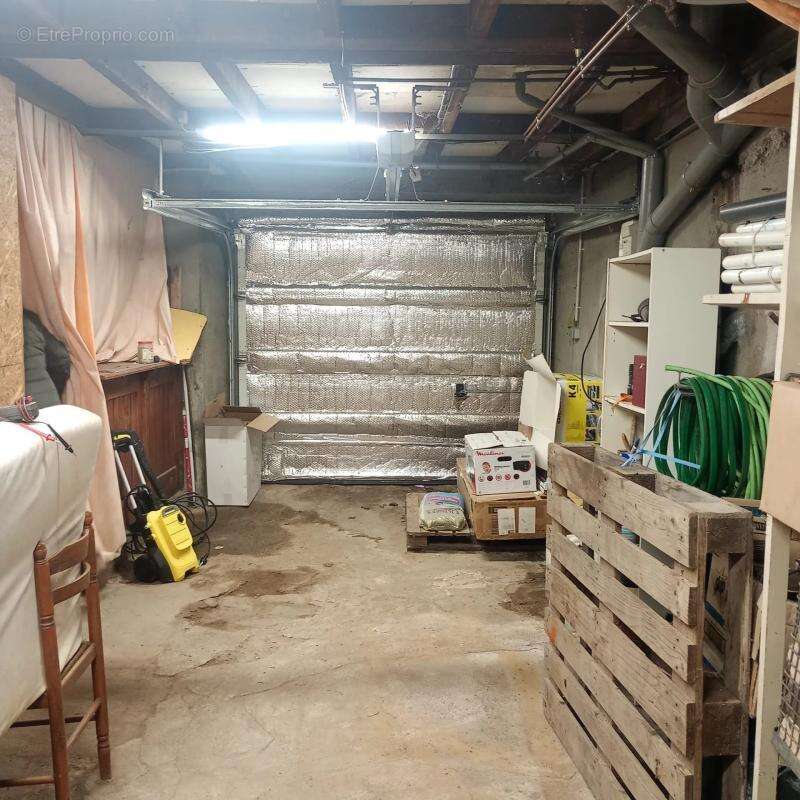 Maison à SAINT-CHRISTOPHE-SUR-DOLAISON