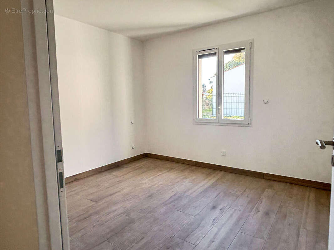 Maison à SAINT-SULPICE-DE-ROYAN