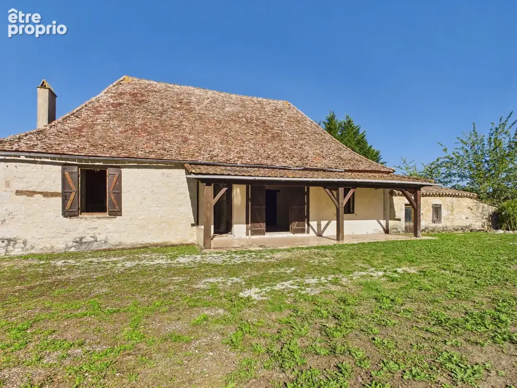 Élégante maison de maître, seconde maison périgourdine et dépendances sur près de 2,5 hectares de parc arboré - photo 15