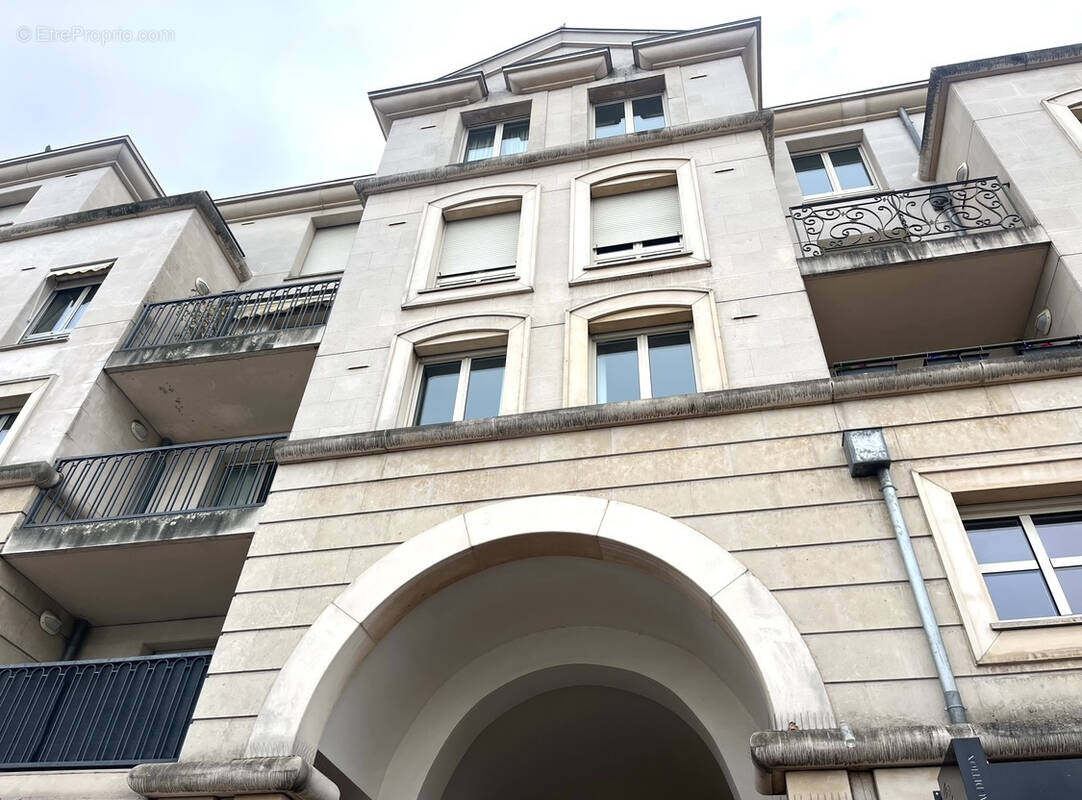 Appartement à MAISONS-LAFFITTE