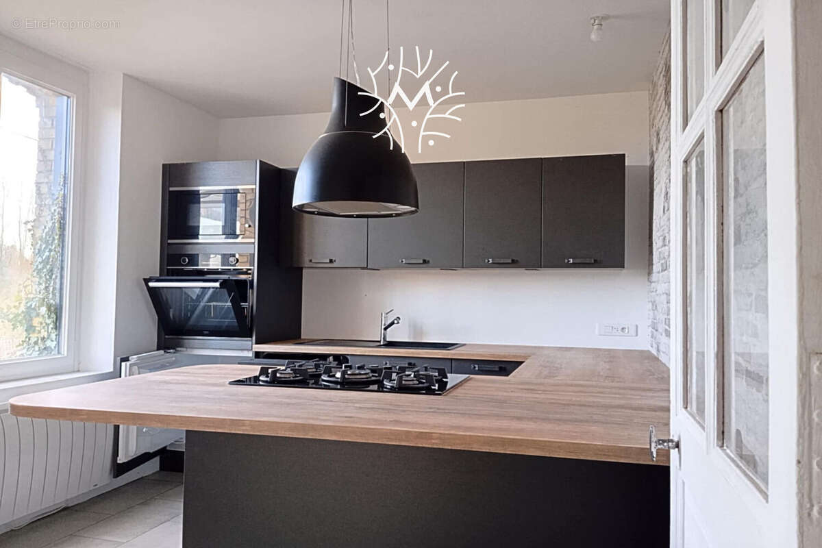 Maison à BERTONCOURT