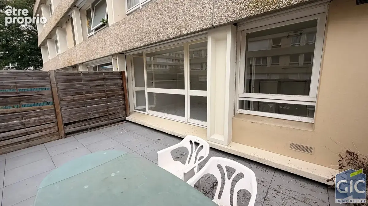 Appartement à HEROUVILLE-SAINT-CLAIR
