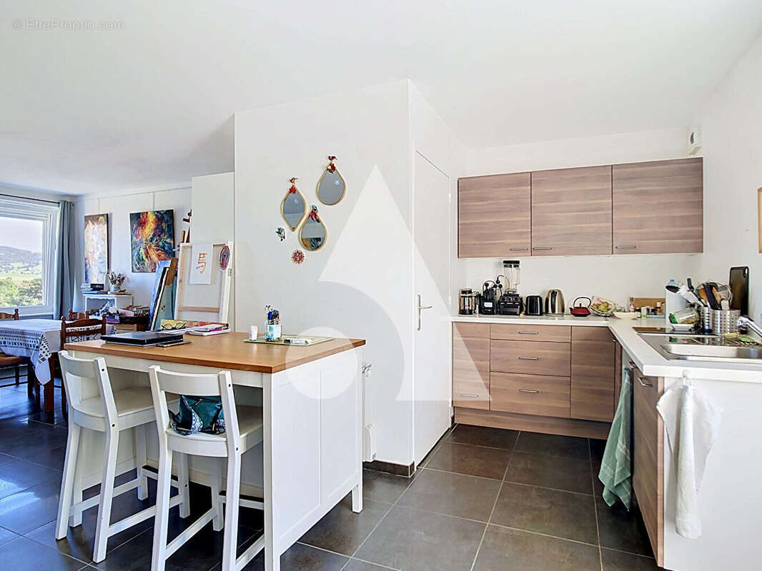 Appartement à SAINT-SYMPHORIEN-SUR-COISE