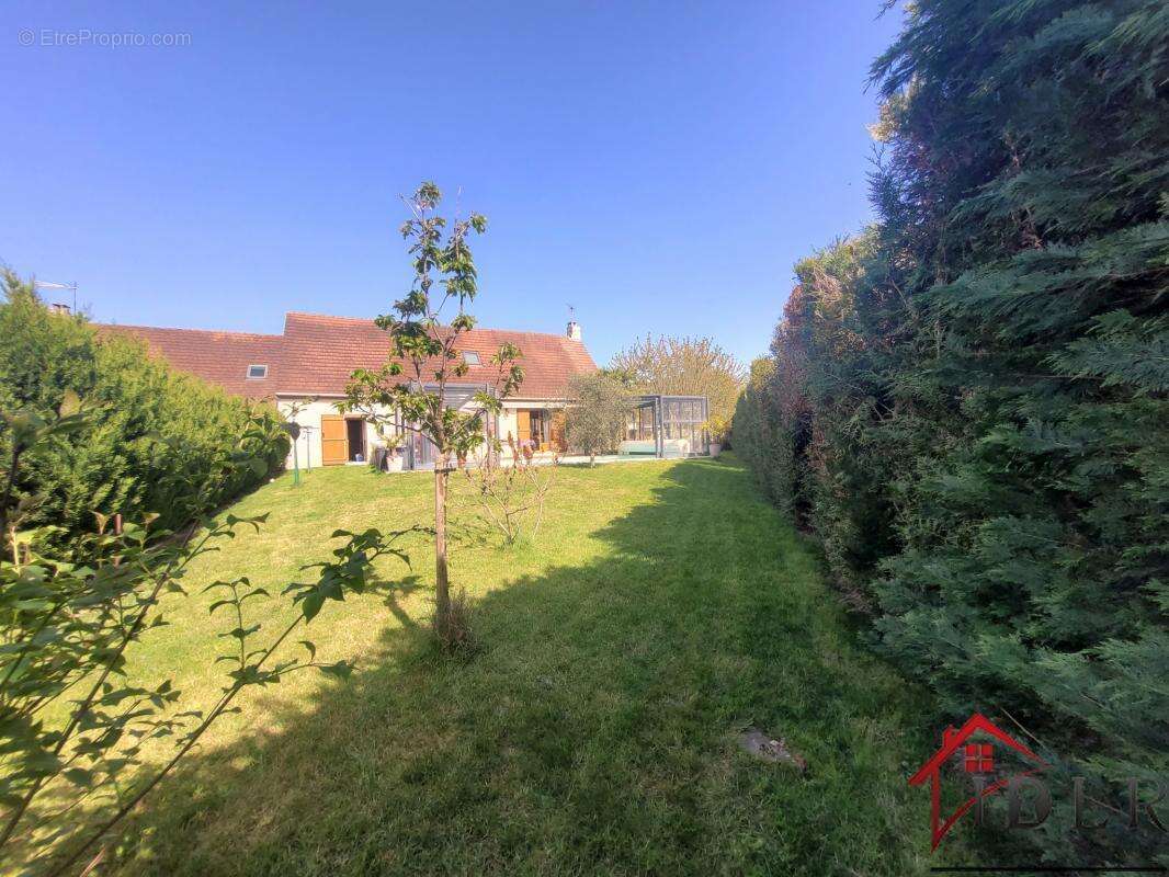 Maison à GRANDPUITS-BAILLY-CARROIS