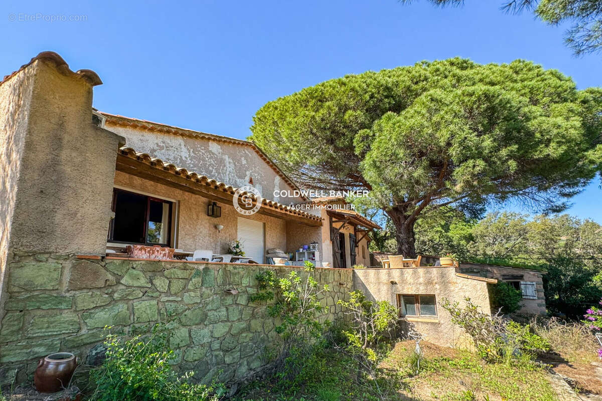 Maison à GRIMAUD