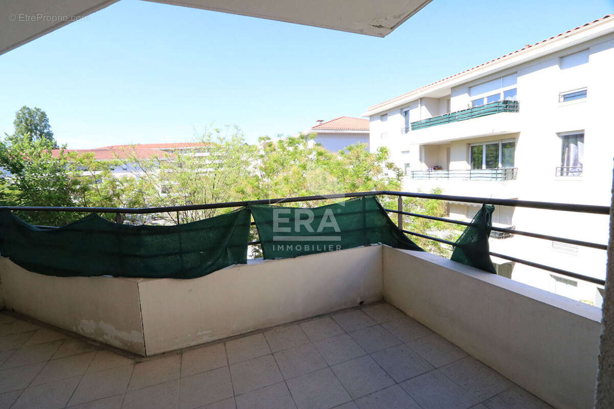 Appartement à MARSEILLE-14E